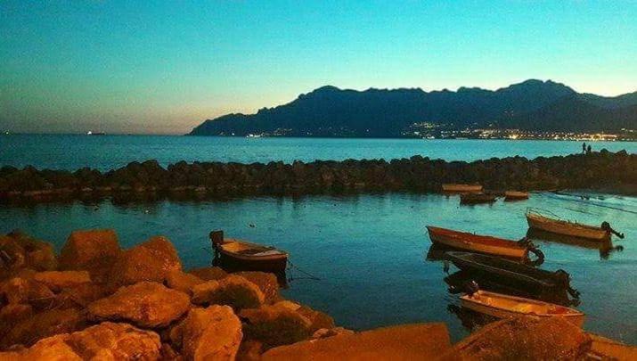 Acquasalata Panzió Salerno Kültér fotó